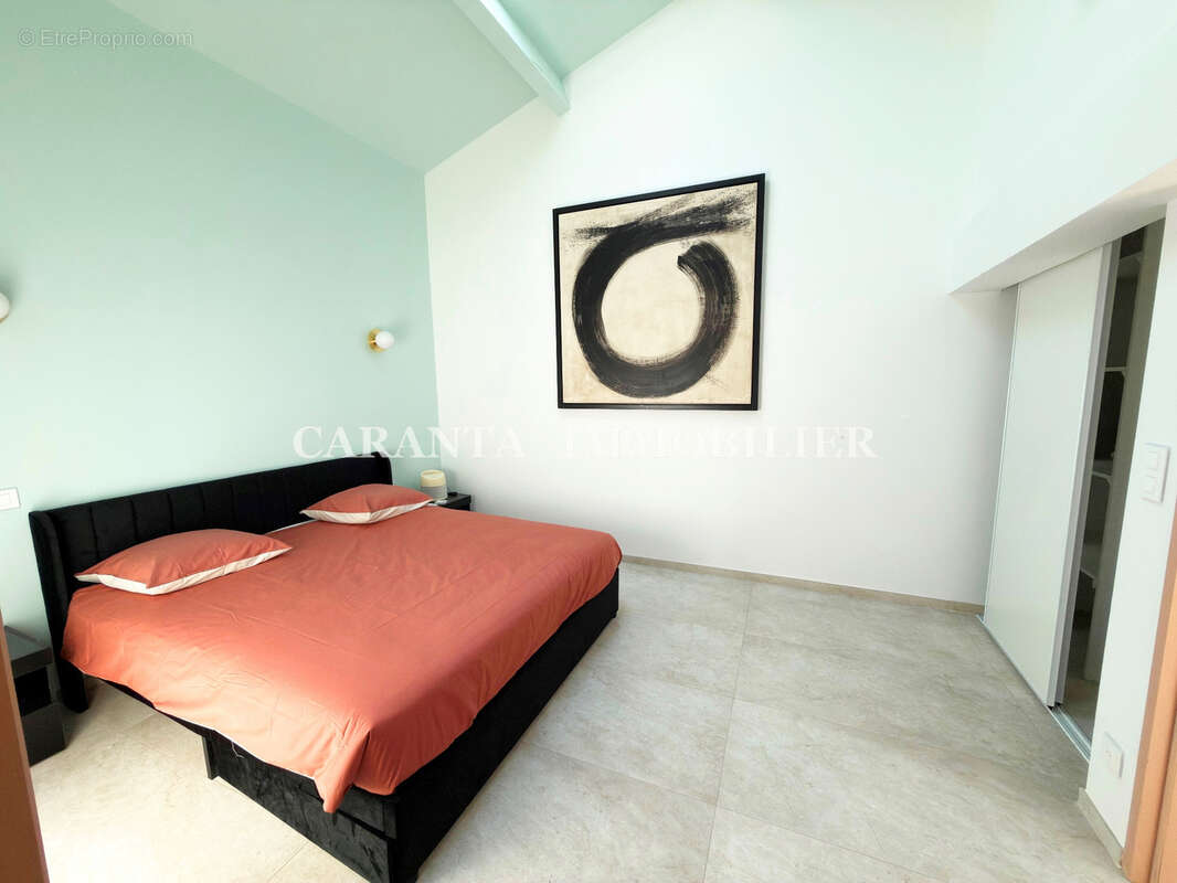 Vente appartement 4 pièces Sainte-Maxime 50m de la plage et 2 garages - photo 8