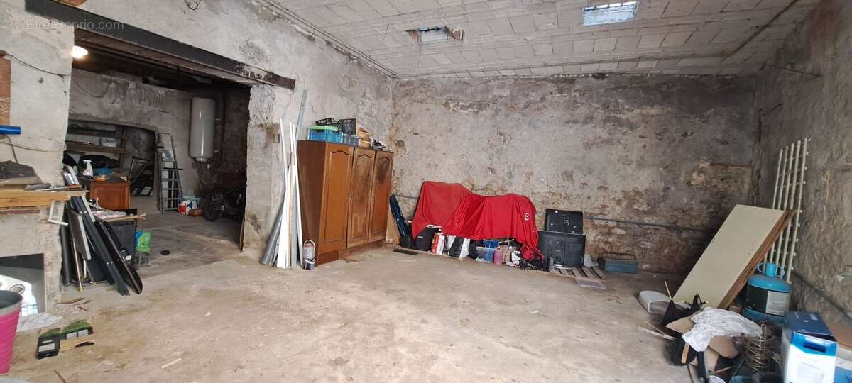 MONTBLANC : Maison vigneronne avec garage et terrasse - photo 16