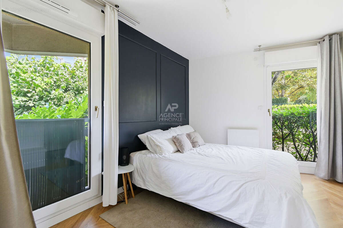 Appartement Saint Germain En Laye 2 pièces 48.68 m2 - photo 5