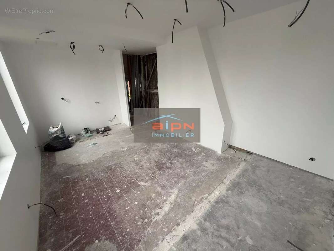 Appartement à MONT-SAINT-AIGNAN