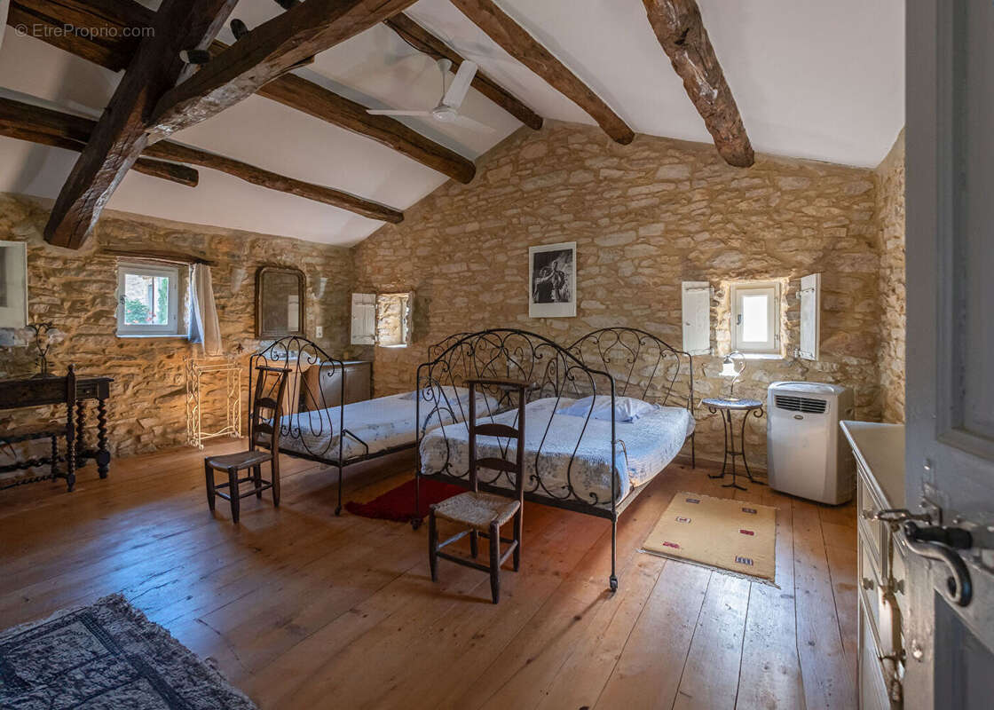 Maison à SAINT-ANDRE-DE-ROQUEPERTUIS