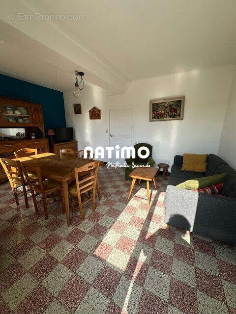 Maison à VILLEBERNY