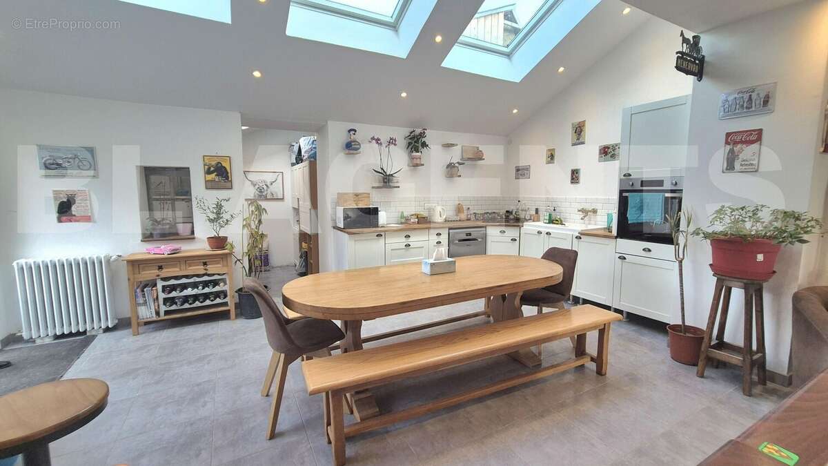 PHOTO 16 - Maison à TELOCHE