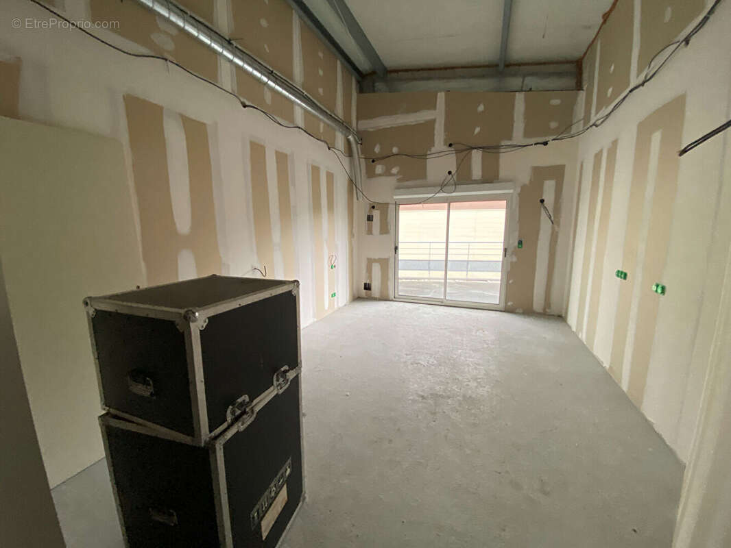 Appartement à PAREMPUYRE