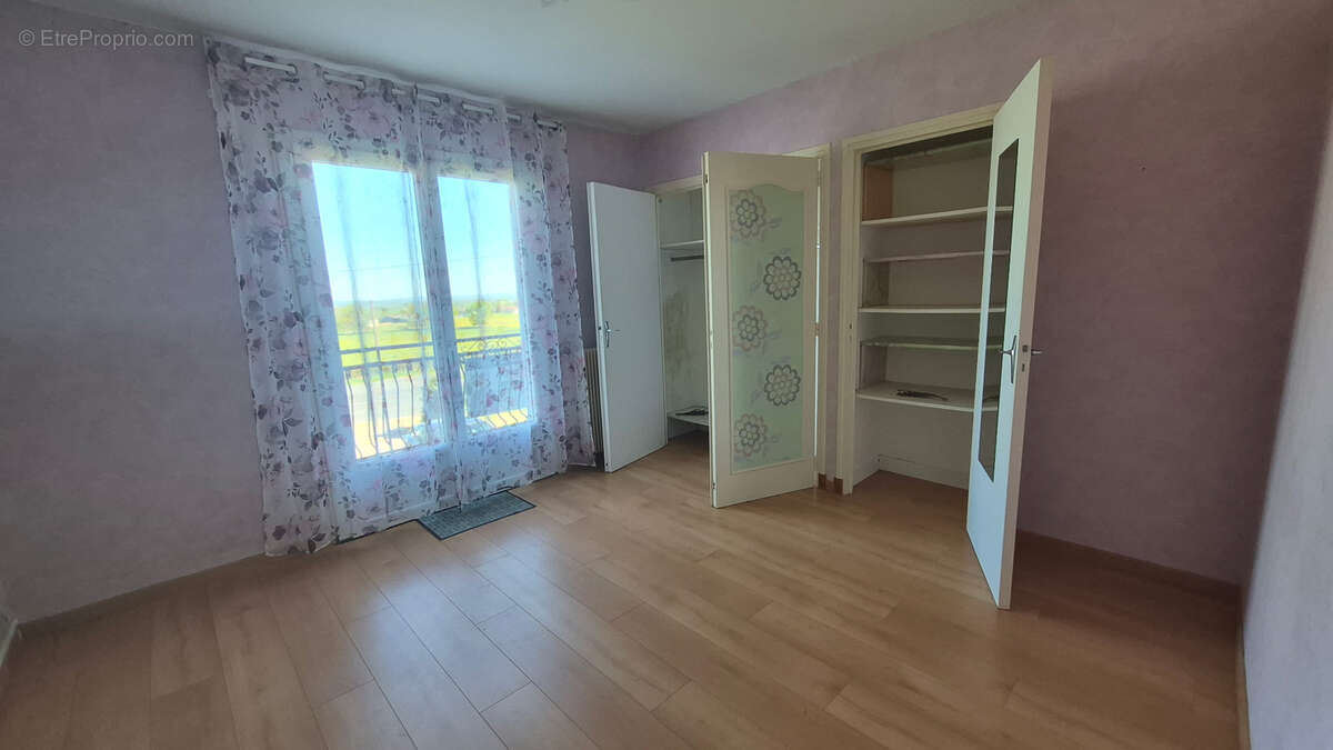 Maison à NEXON