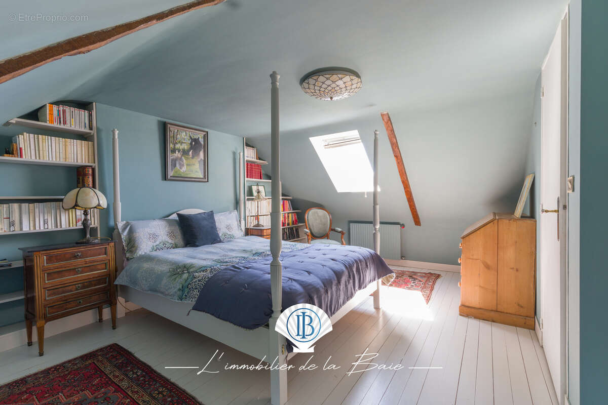 Maison à MINIAC-MORVAN