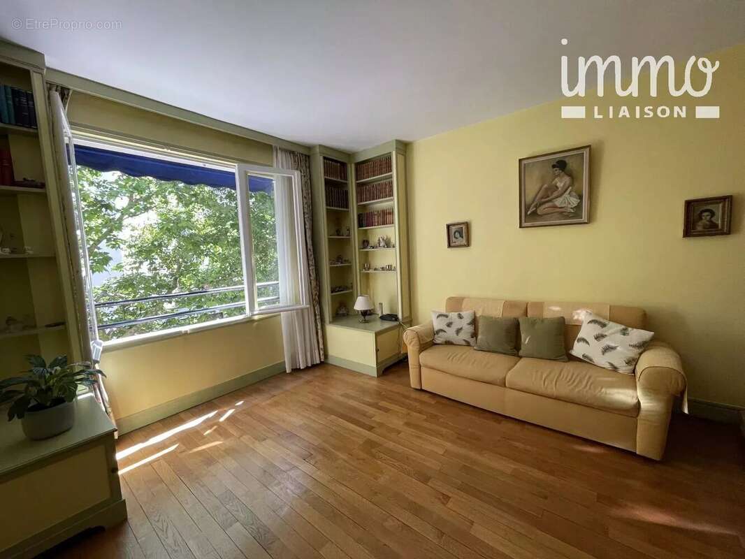 Appartement à BOULOGNE-BILLANCOURT