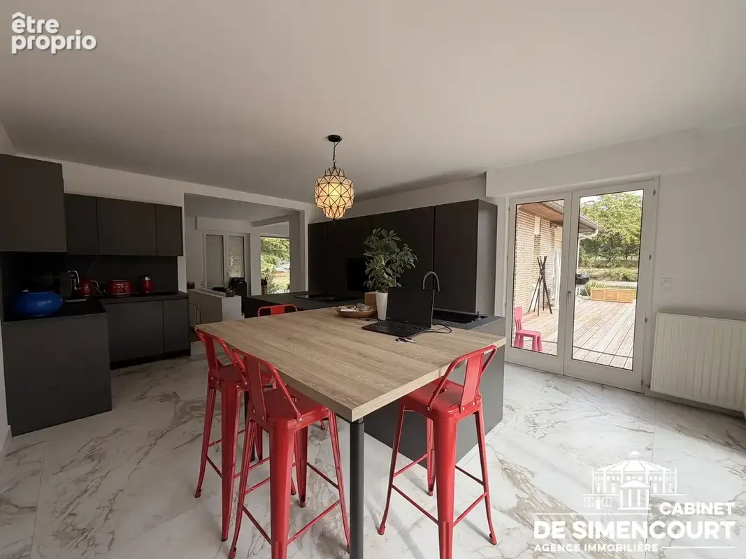 EXCLUSIVITE - SAINT FUSCIEN - Pavillon avec jardin et garage - photo 4