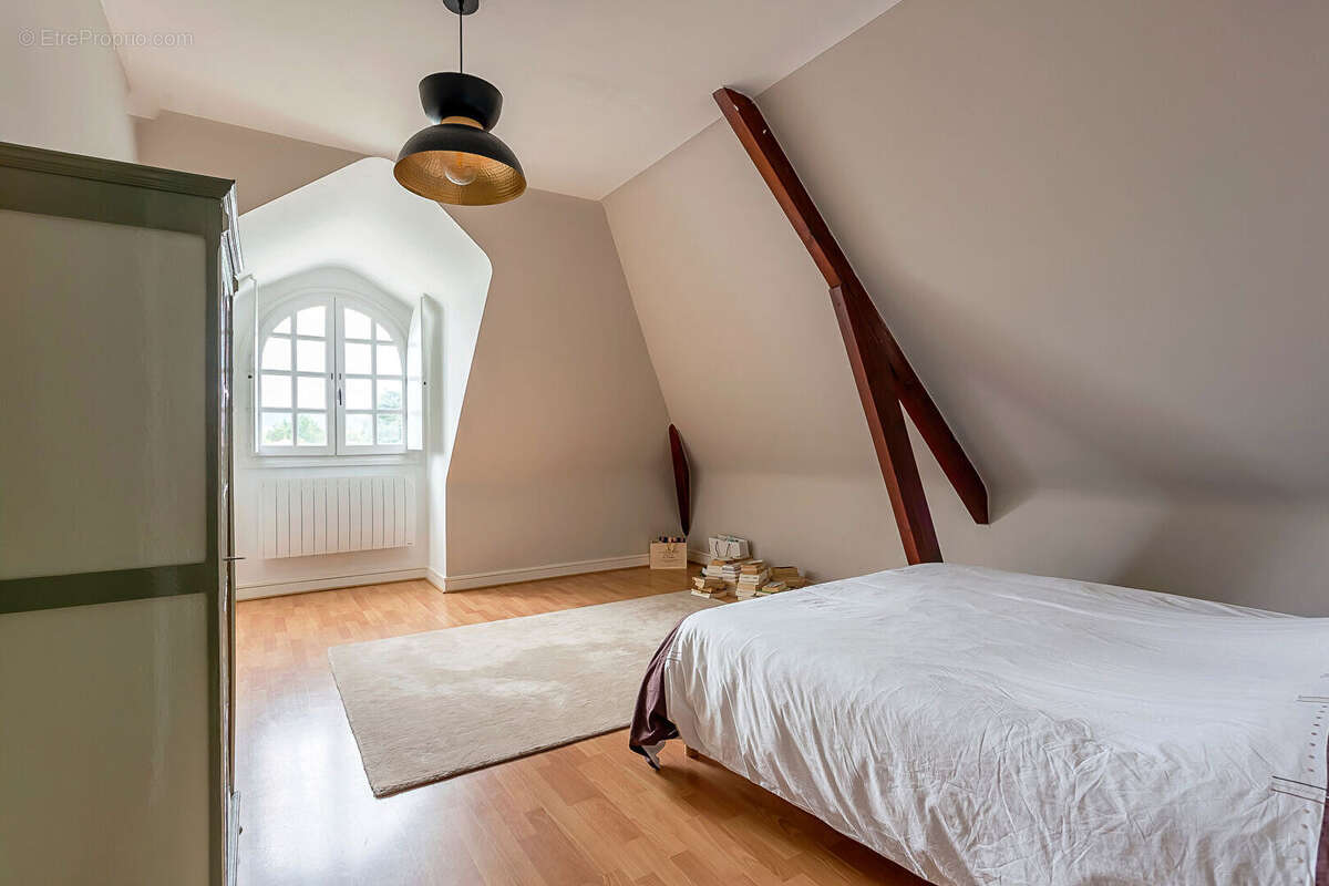 Maison à TASSIN-LA-DEMI-LUNE