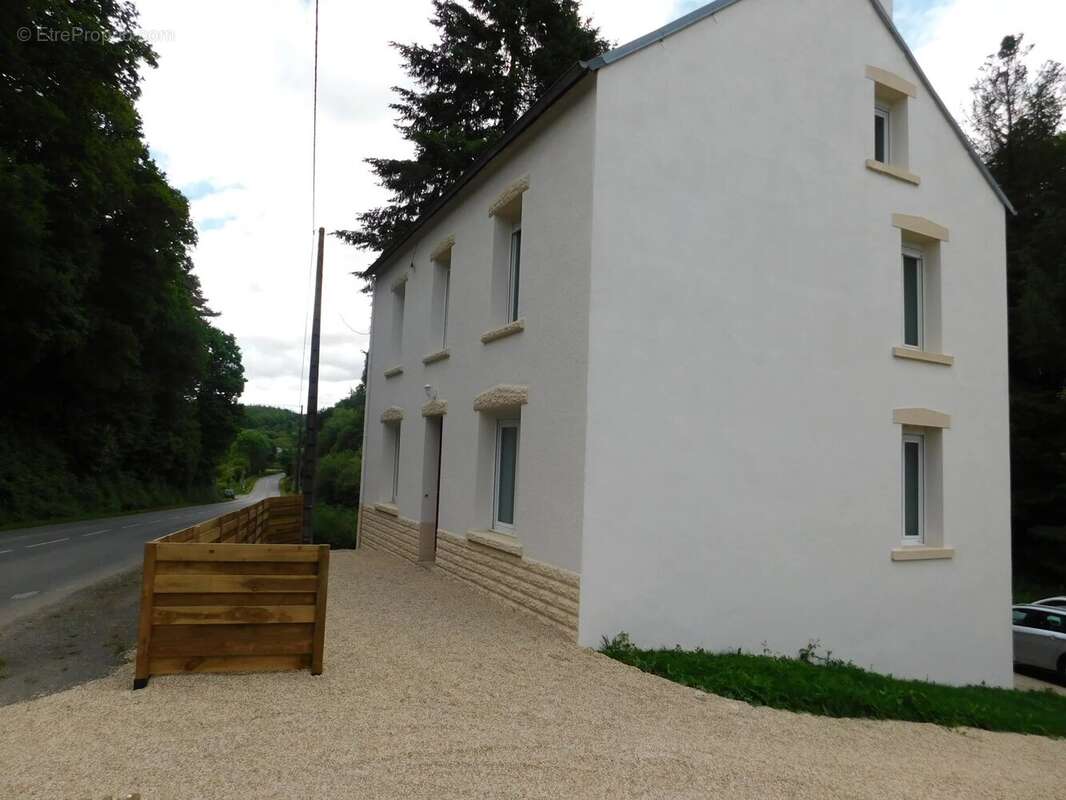 SPEZET, maison spacieuse. - photo 2
