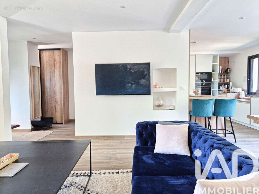 Photo 5 - Maison à HOUDAN