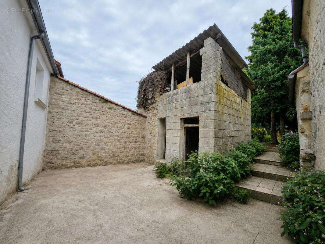 Maison à ROUVRES-EN-MULTIEN