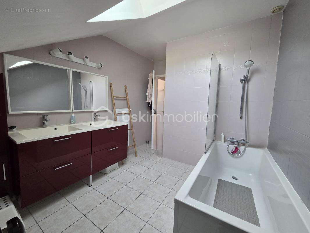 Villa Individuelle 156 m² avec piscine    469 000 € - photo 13