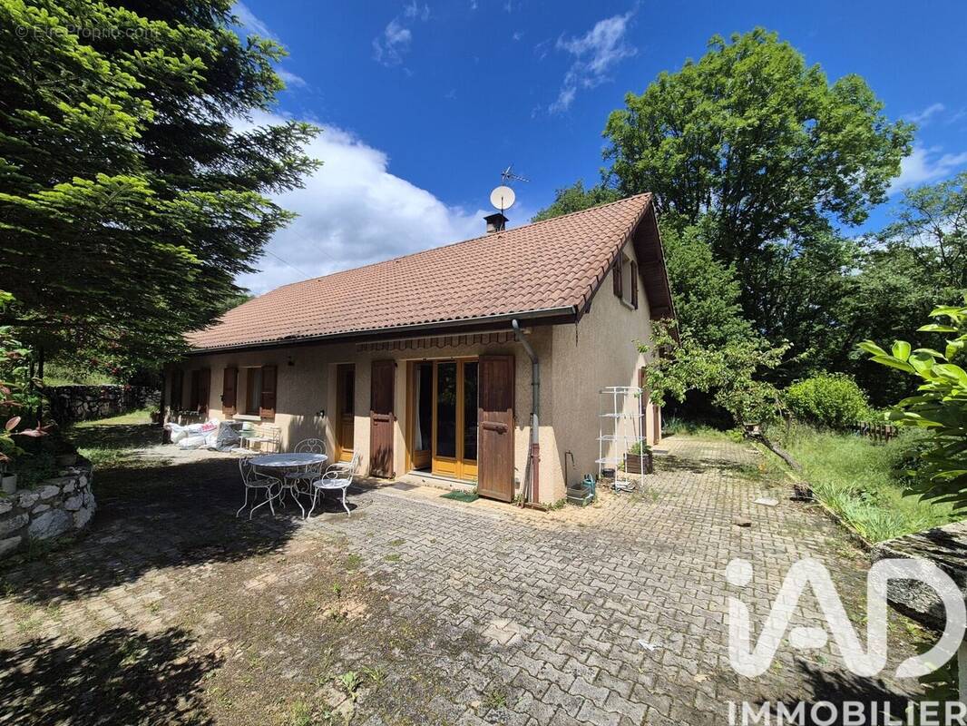 Photo 1 - Maison à NOTRE-DAME-DE-MESAGE