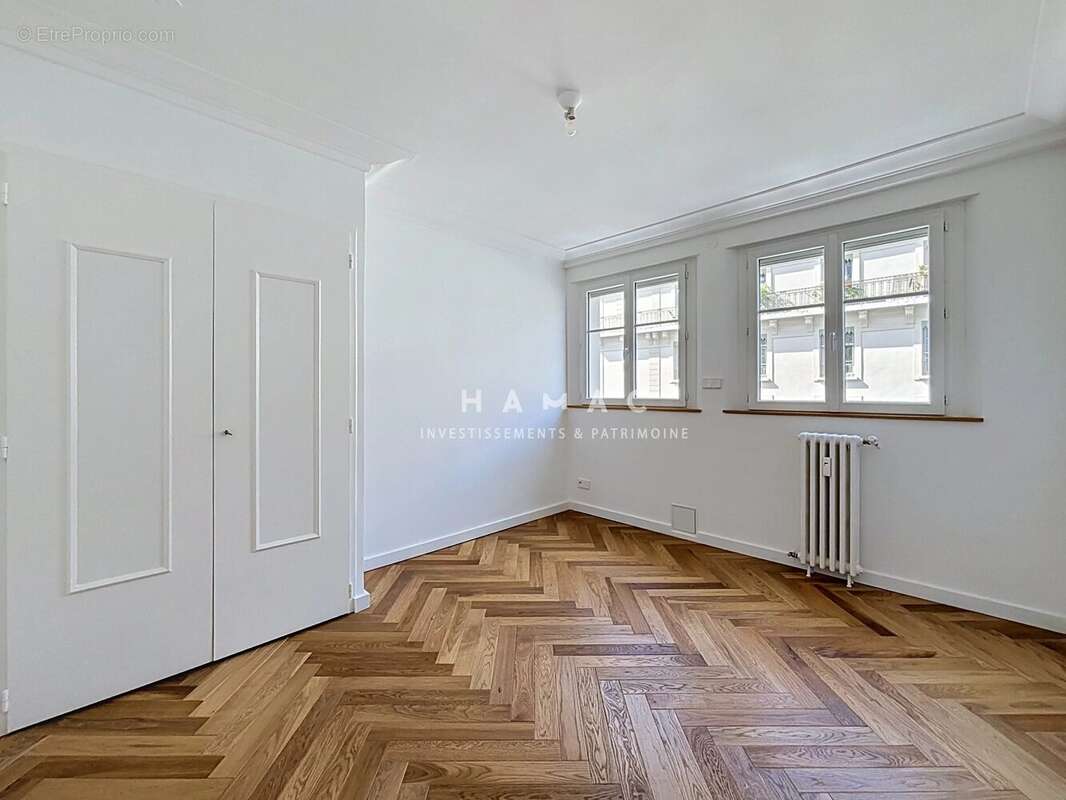 Lyon 7 jean mace - appartement type 3 80m2 refait a neuf etage eleve prestations haut de gamme - photo 10