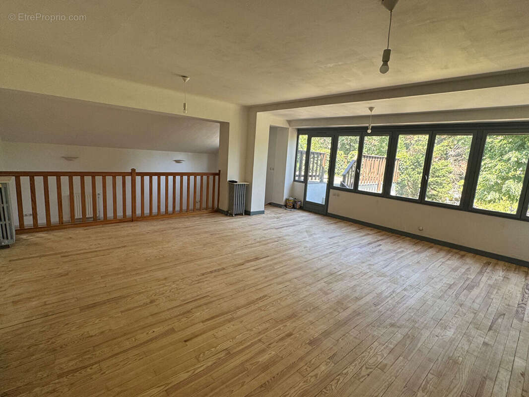 Maison Saint Etienne 6 pièce(s) 125 m2 - photo 2