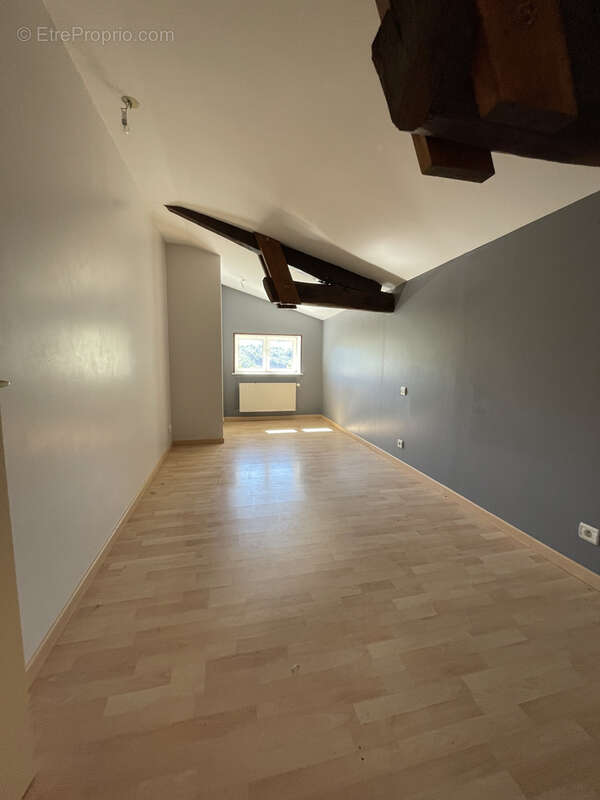 Maison à BRUSSIEU