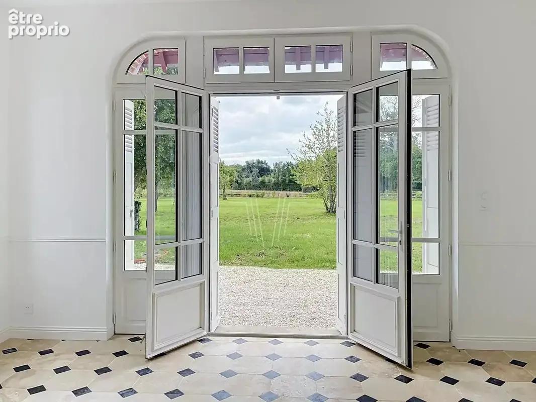 Superbe maison "belle époque" sur 1,2 ha - photo 5