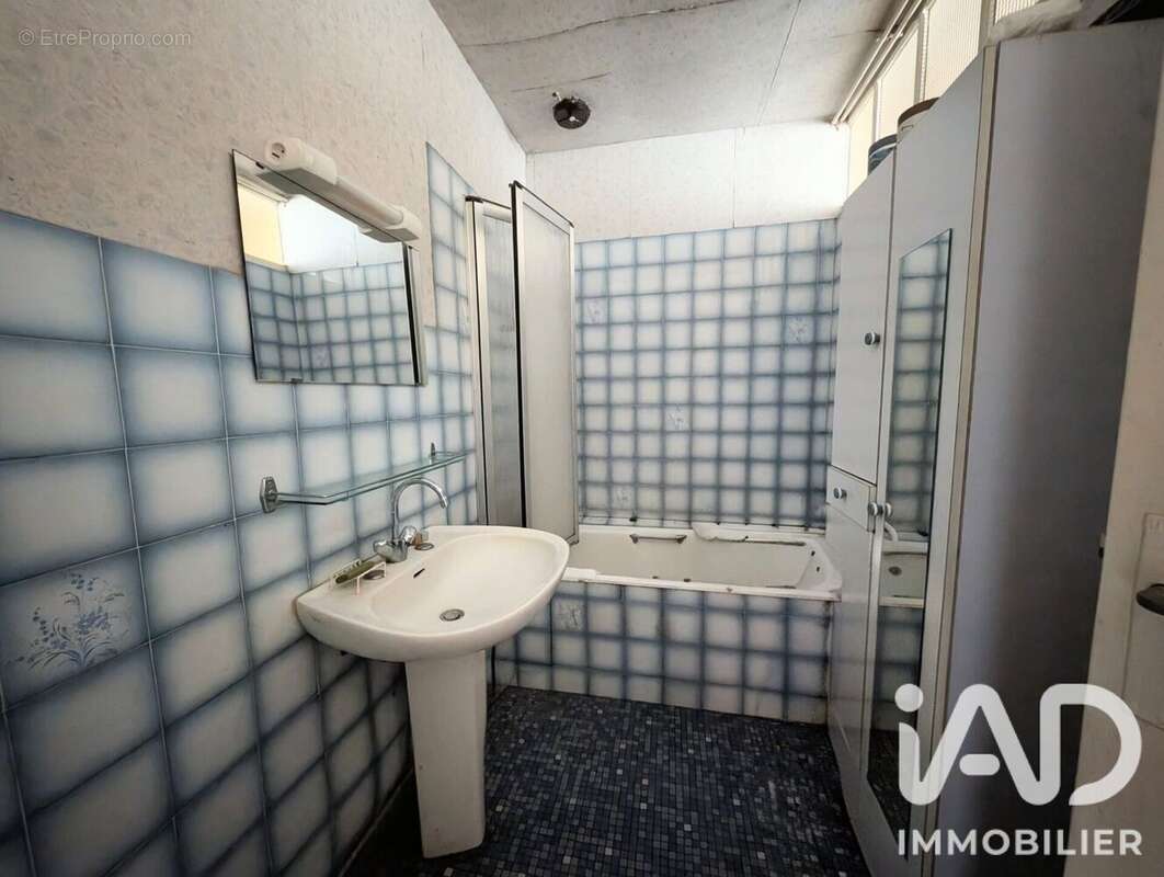 Maison 112 m² à Rannee  - photo 9