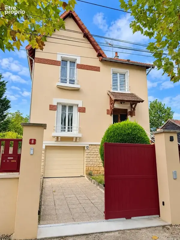 Auxerre – Une maison familiale rare face à un parc remarquable - photo 2