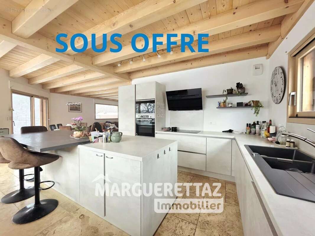 Maison à VIUZ-EN-SALLAZ
