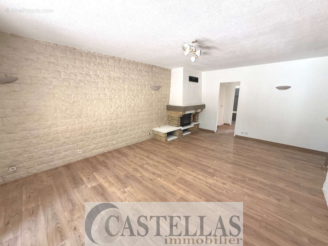 Carnoux en Provence - Villa de Type 4 de 81.5m2 - photo 2