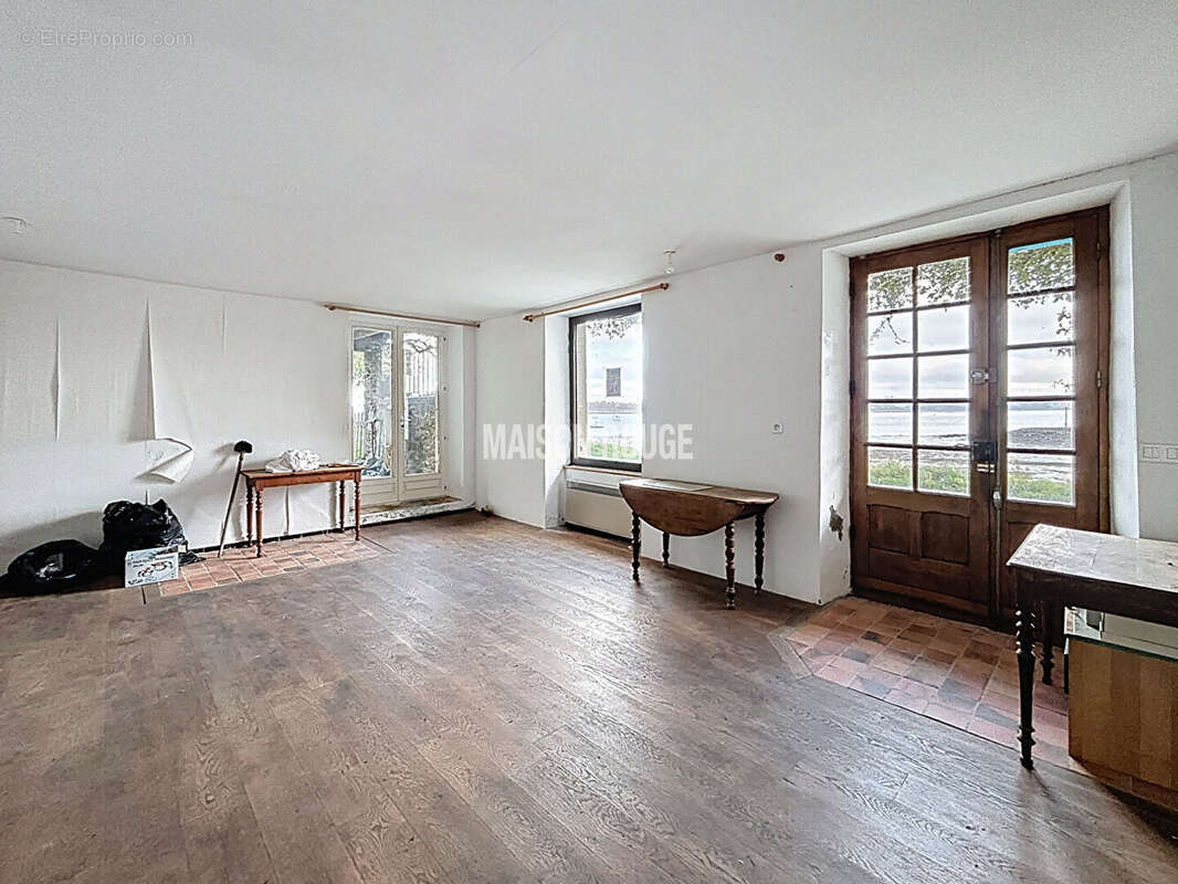 Maison à PLOUER-SUR-RANCE