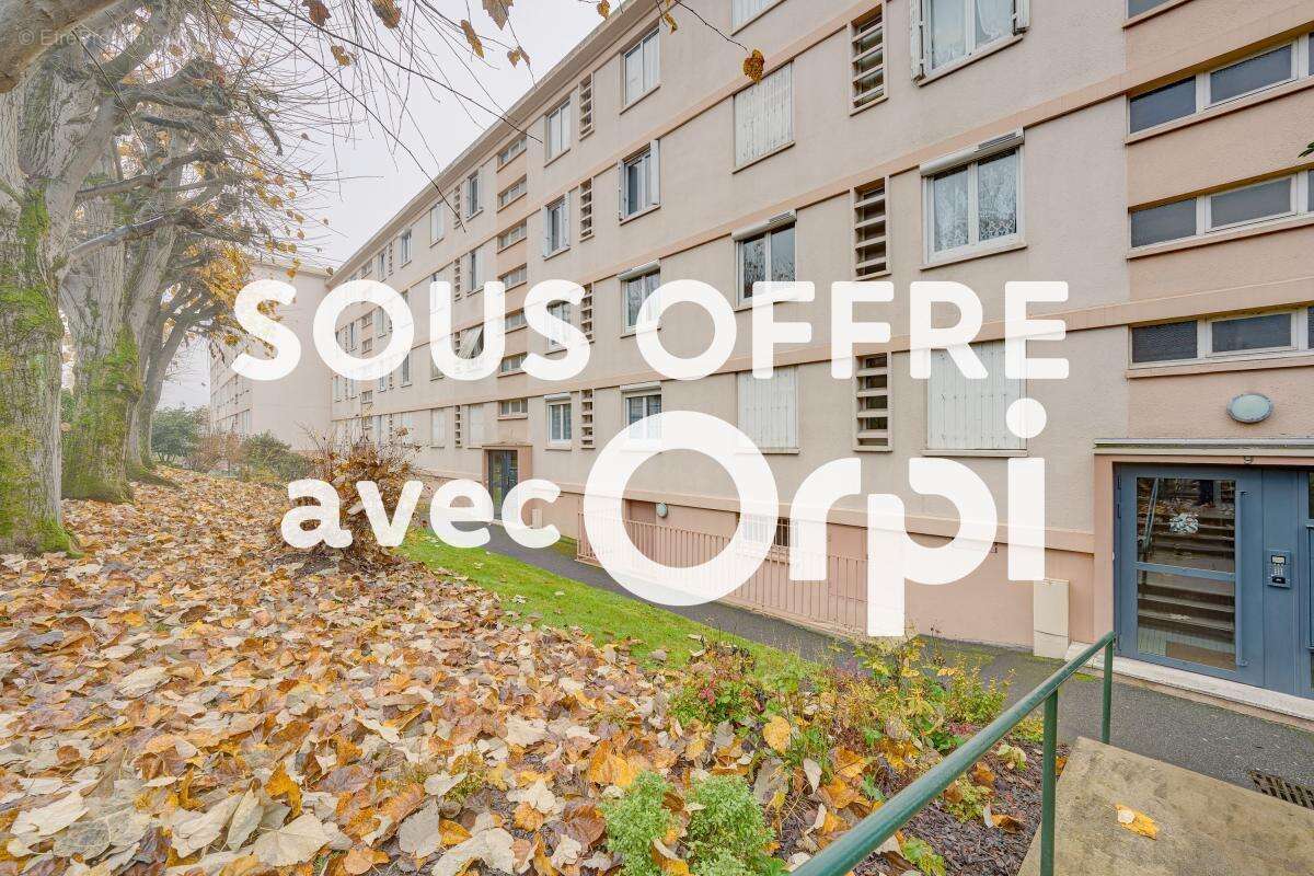 Appartement à CROSNE