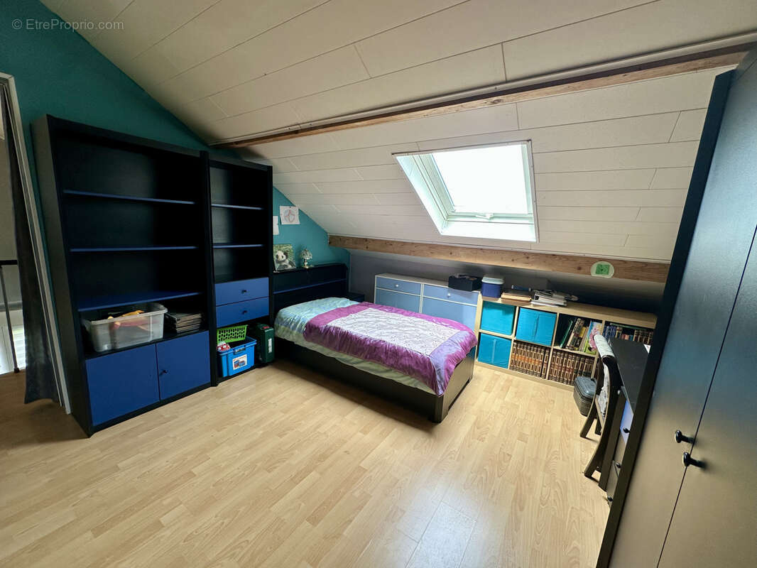 Maison à CHARENCY-VEZIN