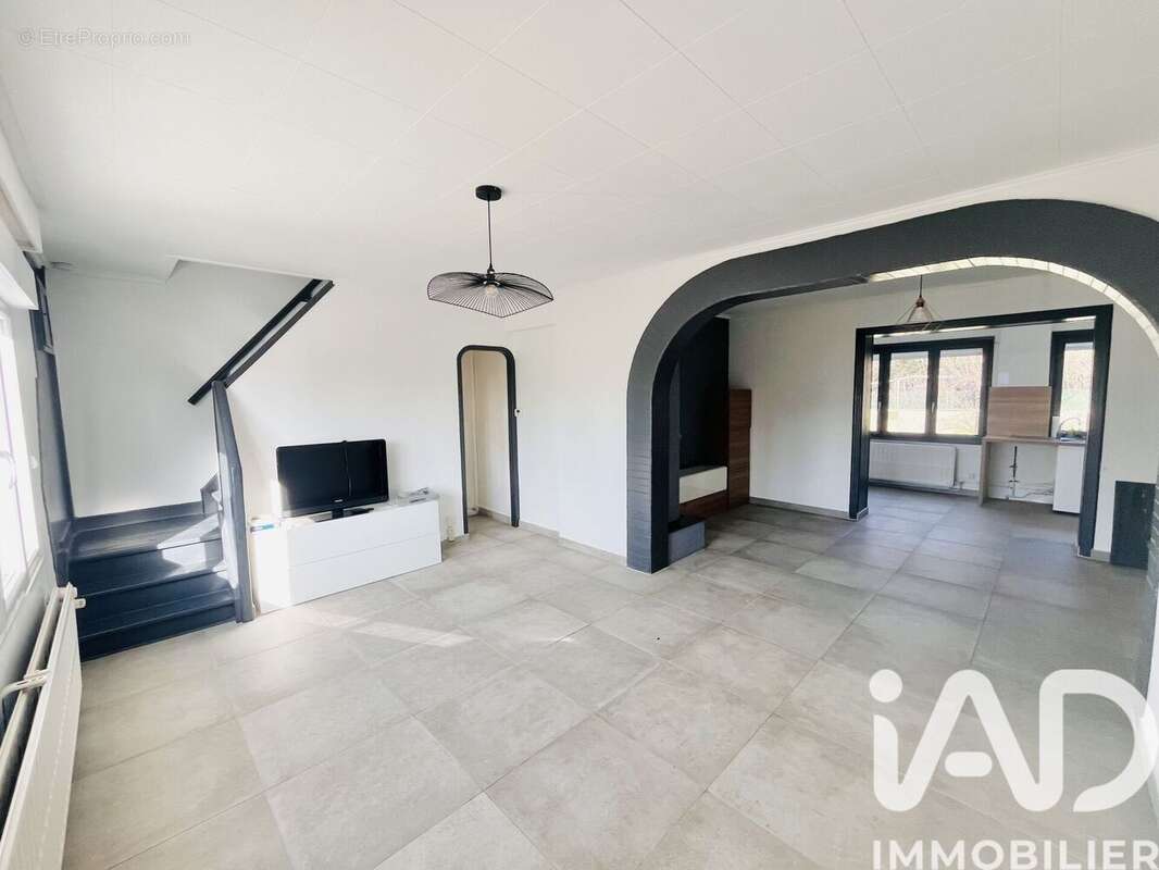 Photo 3 - Maison à MARLY