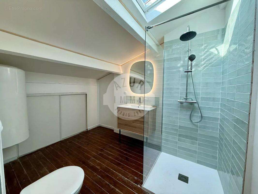 Appartement à SAINT-ZACHARIE