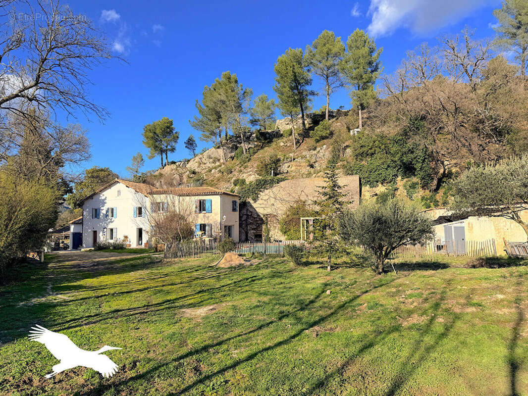 Maison à ROQUEVAIRE