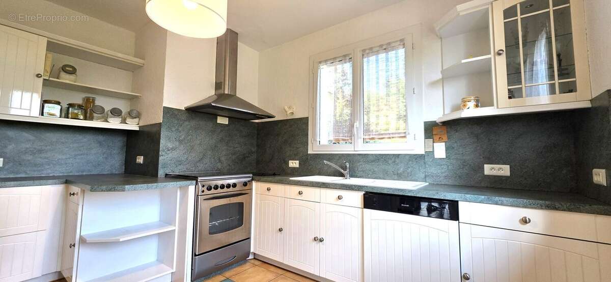 Maison 209 m² à Montlaur  - photo 7