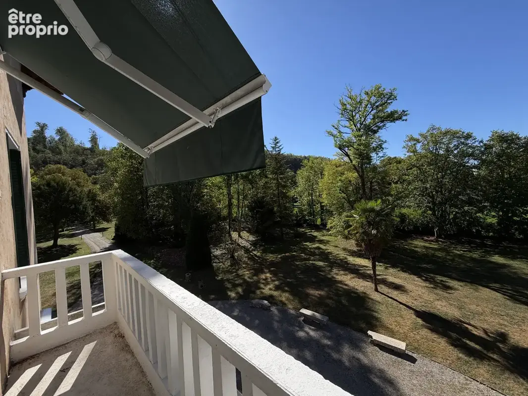 Propriété d’exception au bord de la rivière d’Ain   Parc de plus d’un hectare - photo 9