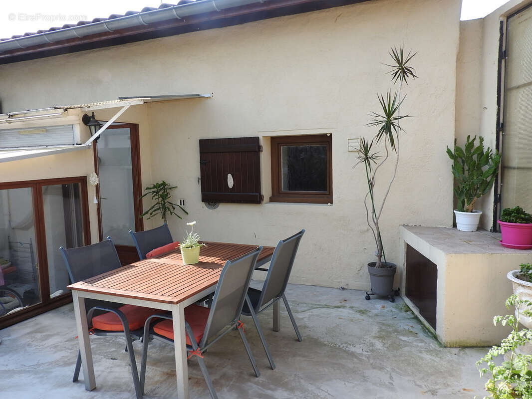 Maison à SAINT-PRIEST