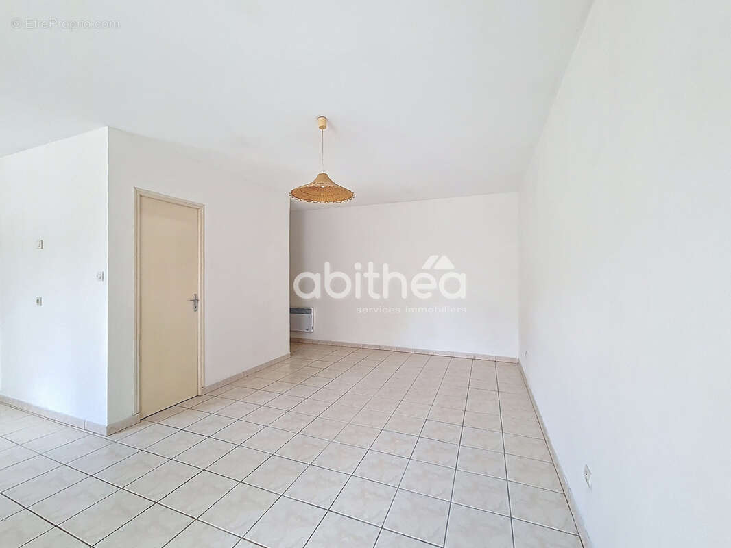 Appartement à SAINTES