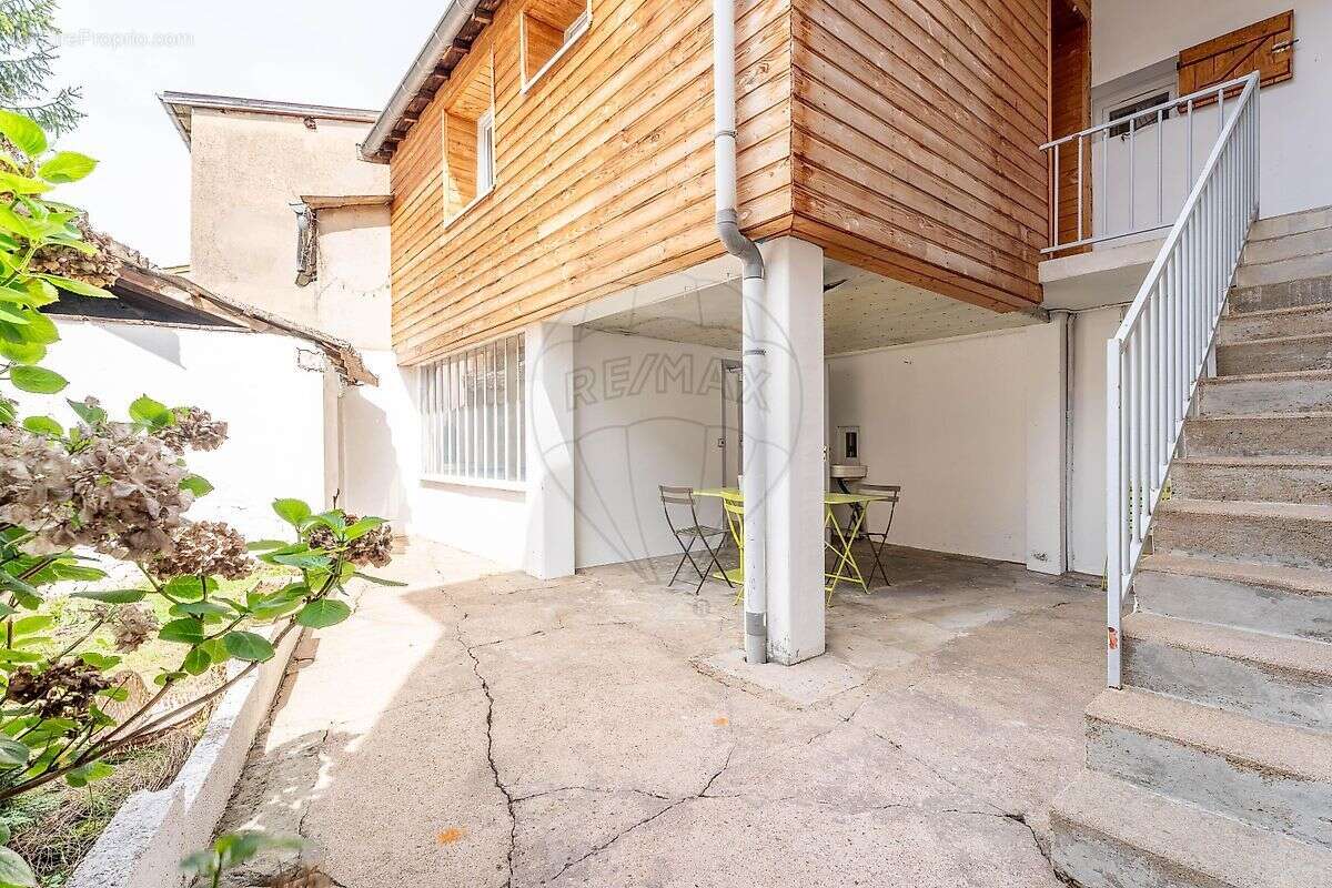 Maison à VILLEFRANCHE-SUR-SAONE