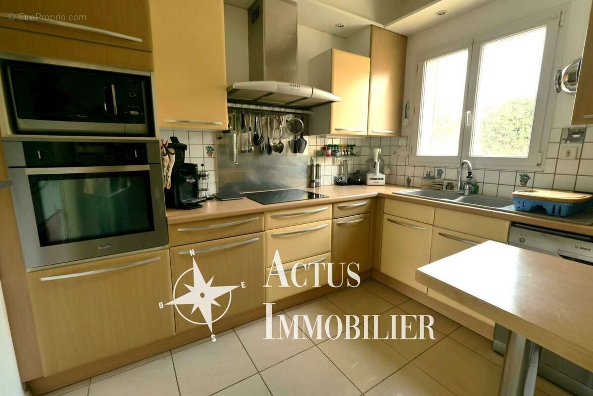 Maison à SALON-DE-PROVENCE