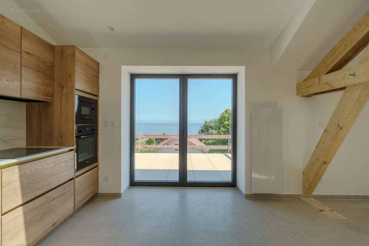 Appartement à EXCENEVEX