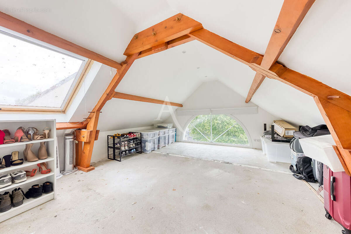 Maison à VAIRES-SUR-MARNE