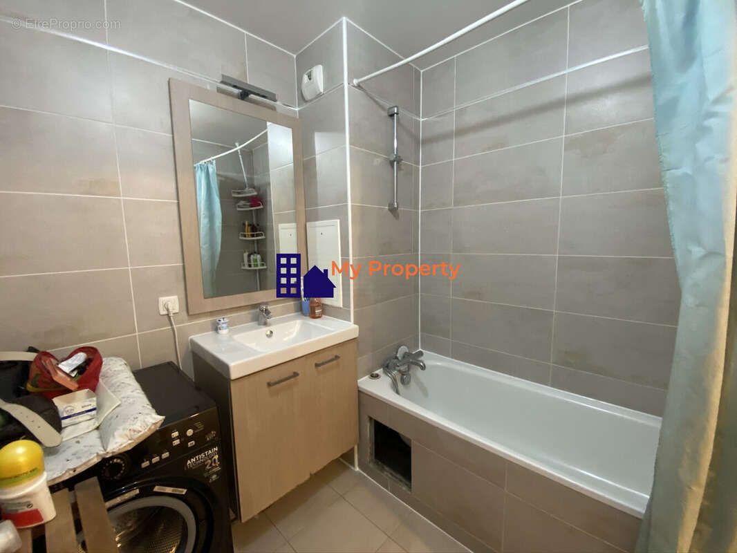 Appartement à HOUILLES