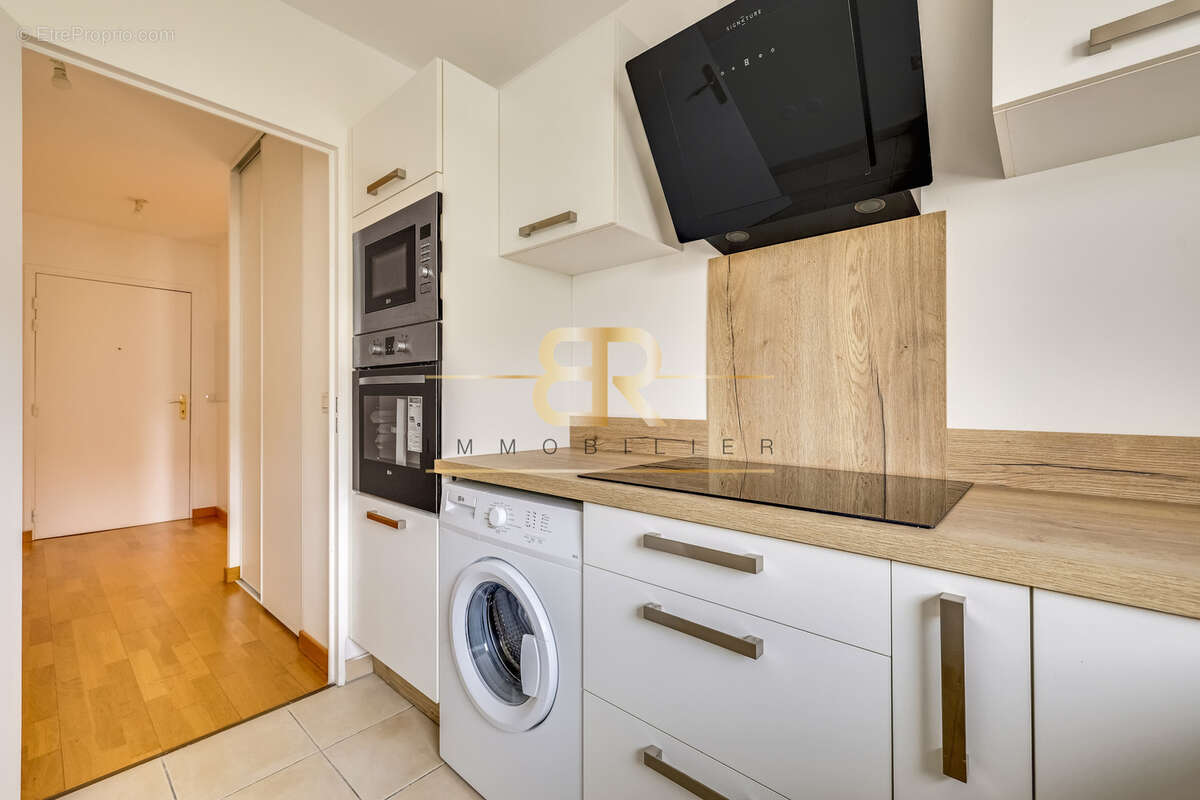Coup de cœur   appartement lumineux avec ascenseur et 2 places de parking, rare sur le secteur - photo 6