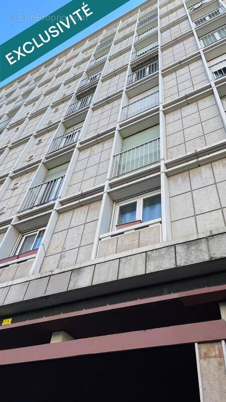 Photo 1 - Appartement à SAINT-GRATIEN