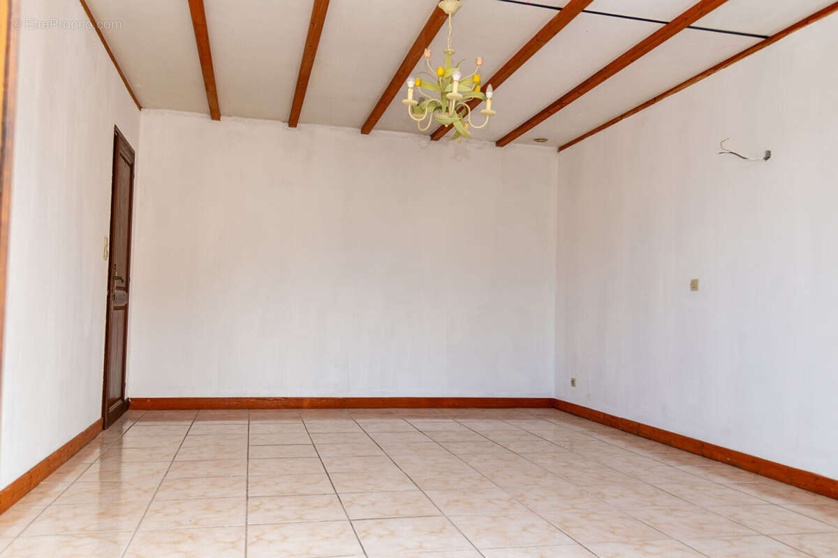 Maison à FURIANI