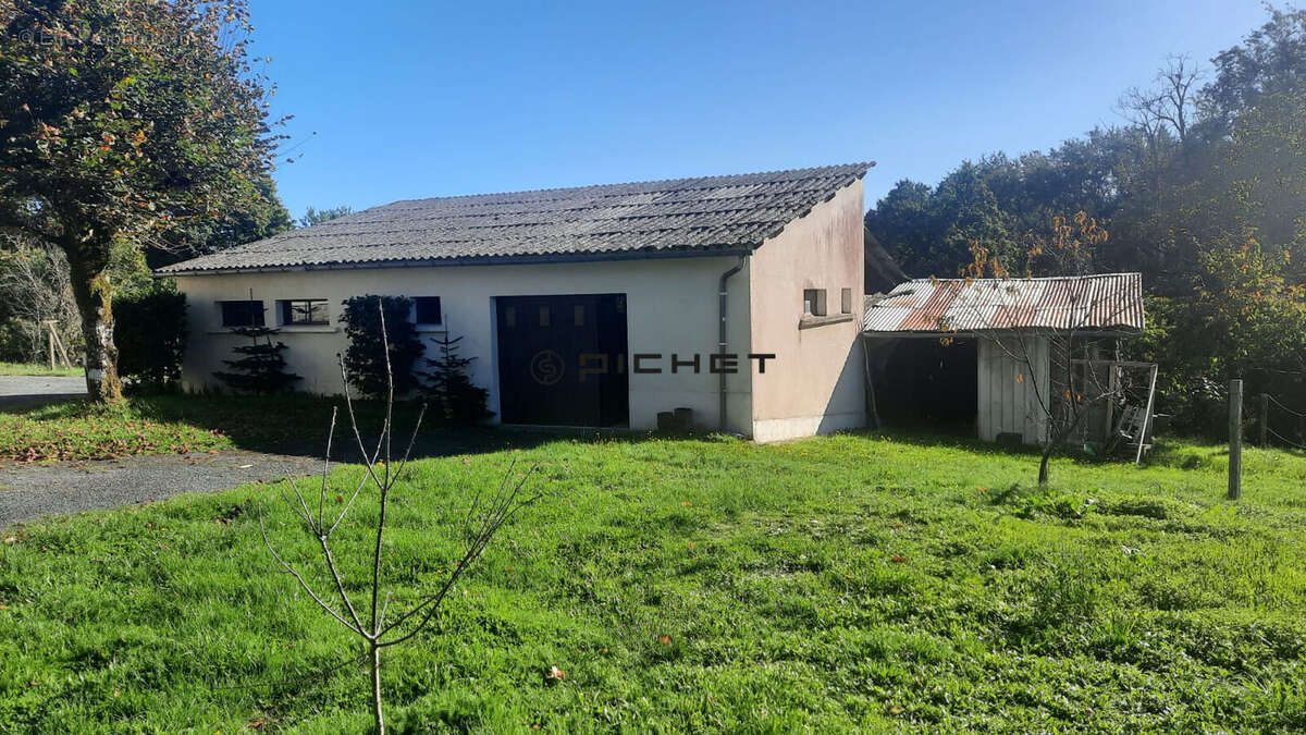 Maison à SAINT-MEXANT