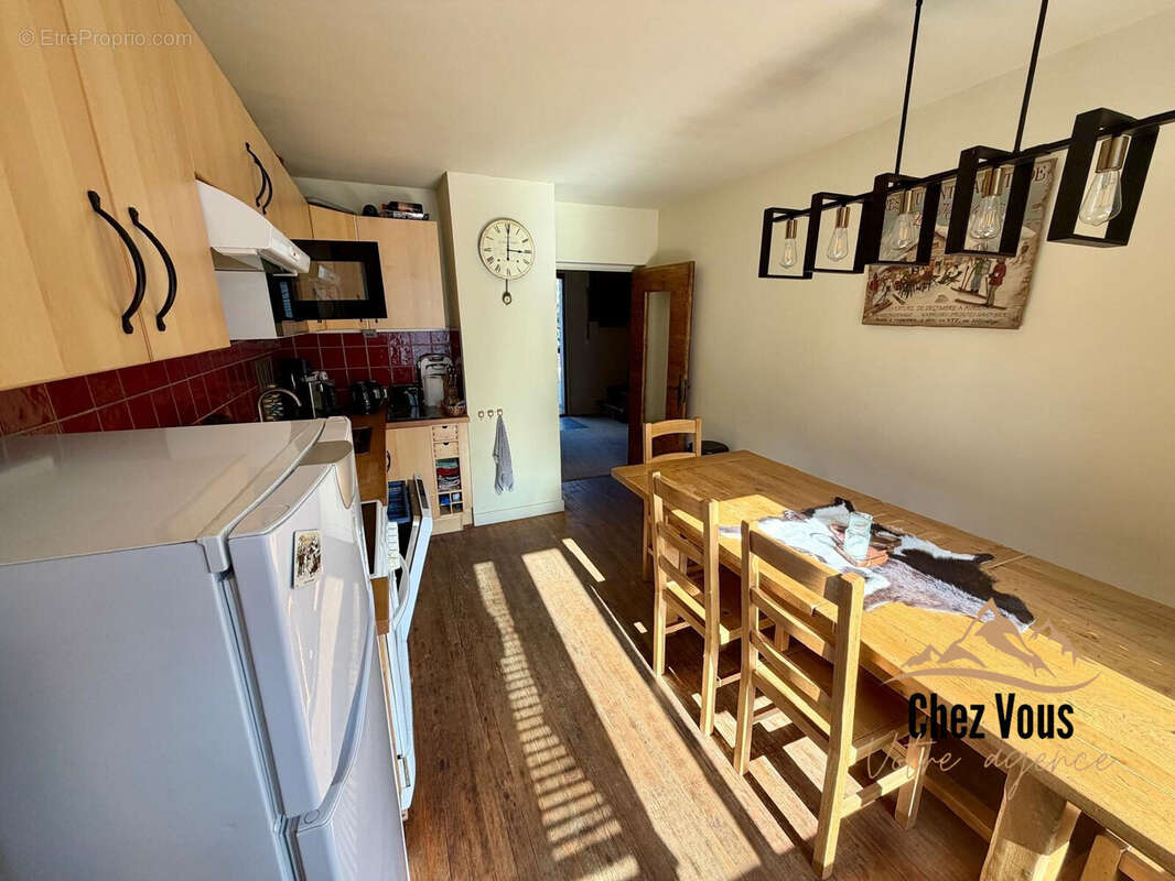 Appartement à LA SALLE-LES-ALPES