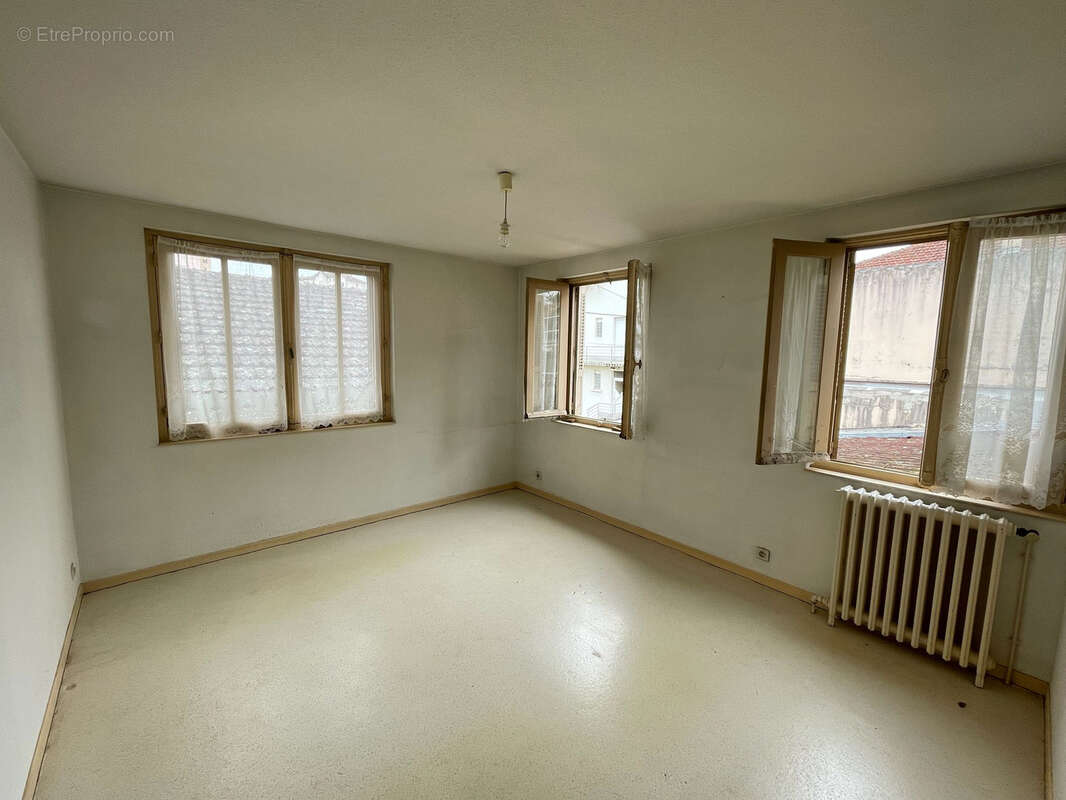 Appartement à LOURDES