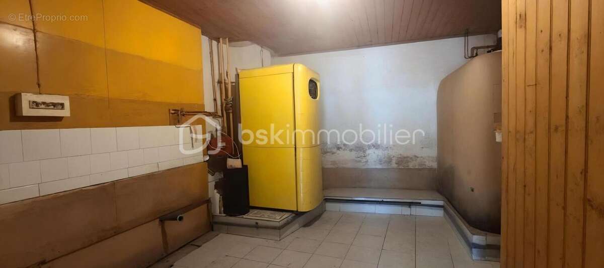 Maison à FONTENILLE-SAINT-MARTIN-D'ENTRAIGUES