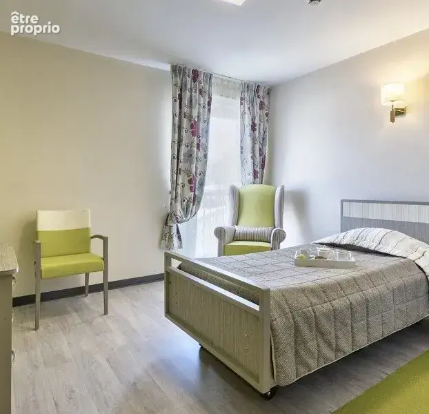 Appartement 1 pièce 20 m² à vendre à Bagnols-En-Foret (83600) - photo 2