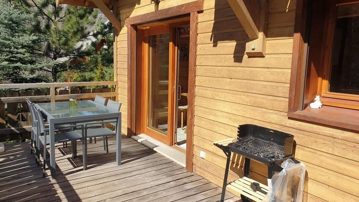 Appartement à SAINT-CHAFFREY
